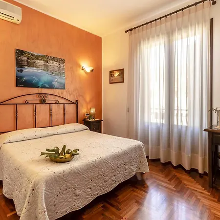Alba Marina Bed and breakfast Castelluzzo