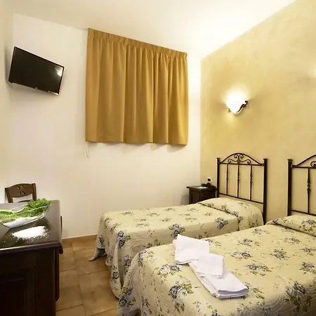 فندق مبيت وإفطار Alba Marina