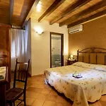 Oda ve Kahvaltı Alba Marina B&B Castelluzzo