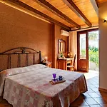 Oda ve Kahvaltı Alba Marina B&B