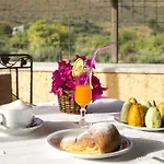 Oda ve Kahvaltı Alba Marina B&B 4*