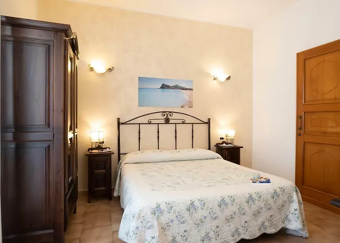 Bed & Breakfast Alba Marina 4*